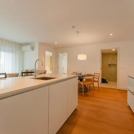 Flh A Quinta Do Conde Iii فونشال