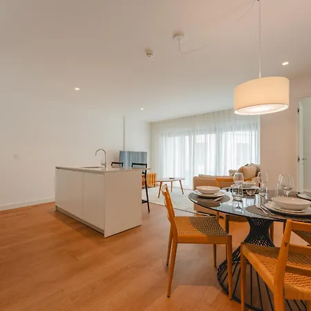 Flh A Quinta Do Conde Iii فونشال