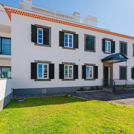 Flh A Quinta Do Conde Iii * فونشال