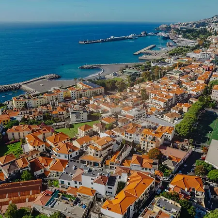 Flh A Quinta Do Conde Iii فونشال